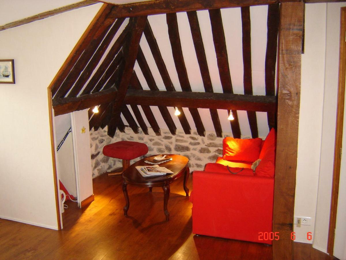 Le Logis Du Roc Bed & Breakfast Granville Dış mekan fotoğraf